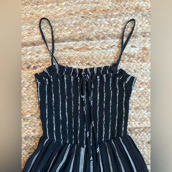 Billabong Smocked Striped Forever Fields Jumpsuit Size Medium - Picture 3 of 5